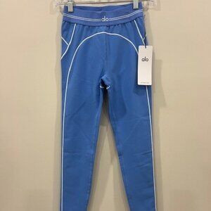 Alo High Waist Heart Throb Legging